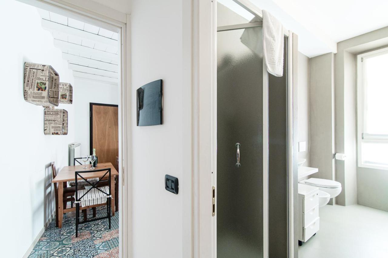 Orange Suite - The House Of Travelers Комо Экстерьер фото